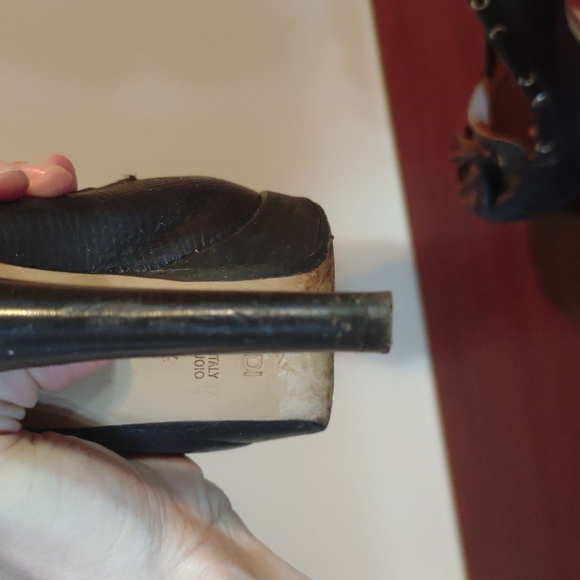 Fendi Brown Tassel Pumps - Picture 10 of 13